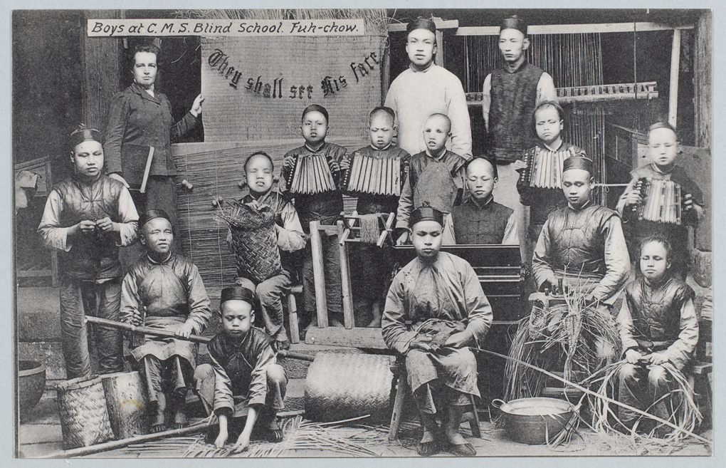 Amy Oxley Wilkinson with staff and students at the C.M.S. School for the Blind, Fuzhou, 1900-1912

Carstairs, Jamie Collection
JC-s273
hpcbristol.net/visual/JC-s273
#china #chinesehistory #australianhistory #fuzhou #fujian #anglican #missionaries #oldchina #oldschools #christianhistory