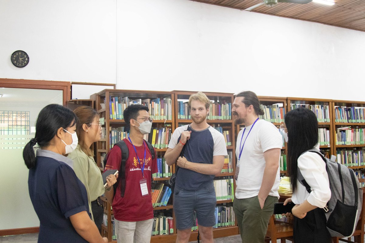 ckscambodia's tweet photo. 📷📷Snapshots of our students from Khmer Language and Culture Program (KLCP) and Advanced Study of Khmer Program (ASK)!

#CKS #KhmerLanguageAndCultureProgram #KLCP #ខ្ញុំរៀនភាសានិងវប្បធម៌ខ្មែរ https://t.co/sU0hFNNQhd