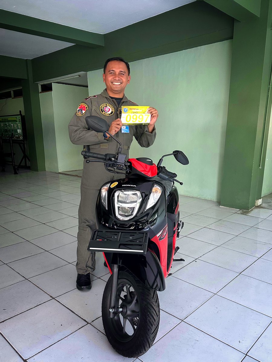 Niat hati tambah medali finisher, apa daya ternyata nambah kendaraan, Alhamdulillah. 🤭🤭🤭

Rejeki sering bagi-bagi GA kayaknya. 🤣

GA lagi yuk, 2 jaket bomber untuk 2 pemenang, size by request. 

Diundi malam ini kalau ga ketiduran.