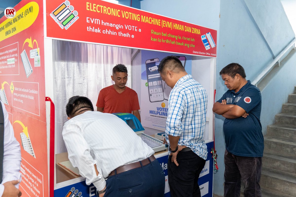 DEO_Kolasib's tweet photo. Inauguration of EVM Demonstration  in preparation of MLA General Election, 2023 .  At DC Office Kolasib  

#ECI #NoVoterTobeleftBehind #iVote4Sure #GoVote https://t.co/IX5kojhGQA