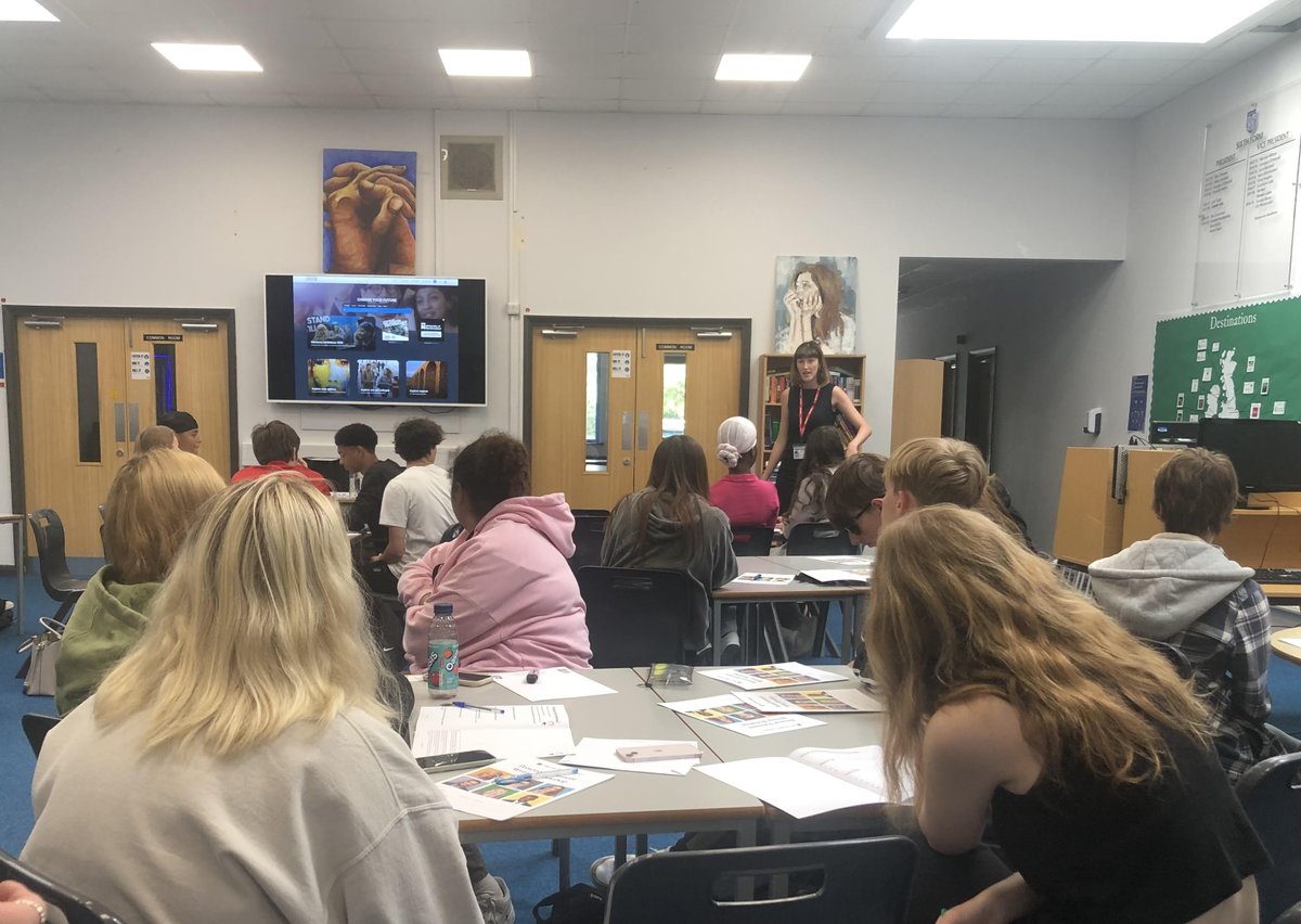 This morning, our Year 12 students are working on personal statement writing with the wonderful <a href="/thelifeskillsSE/">Karla@TheLifeSkillsCompany</a>