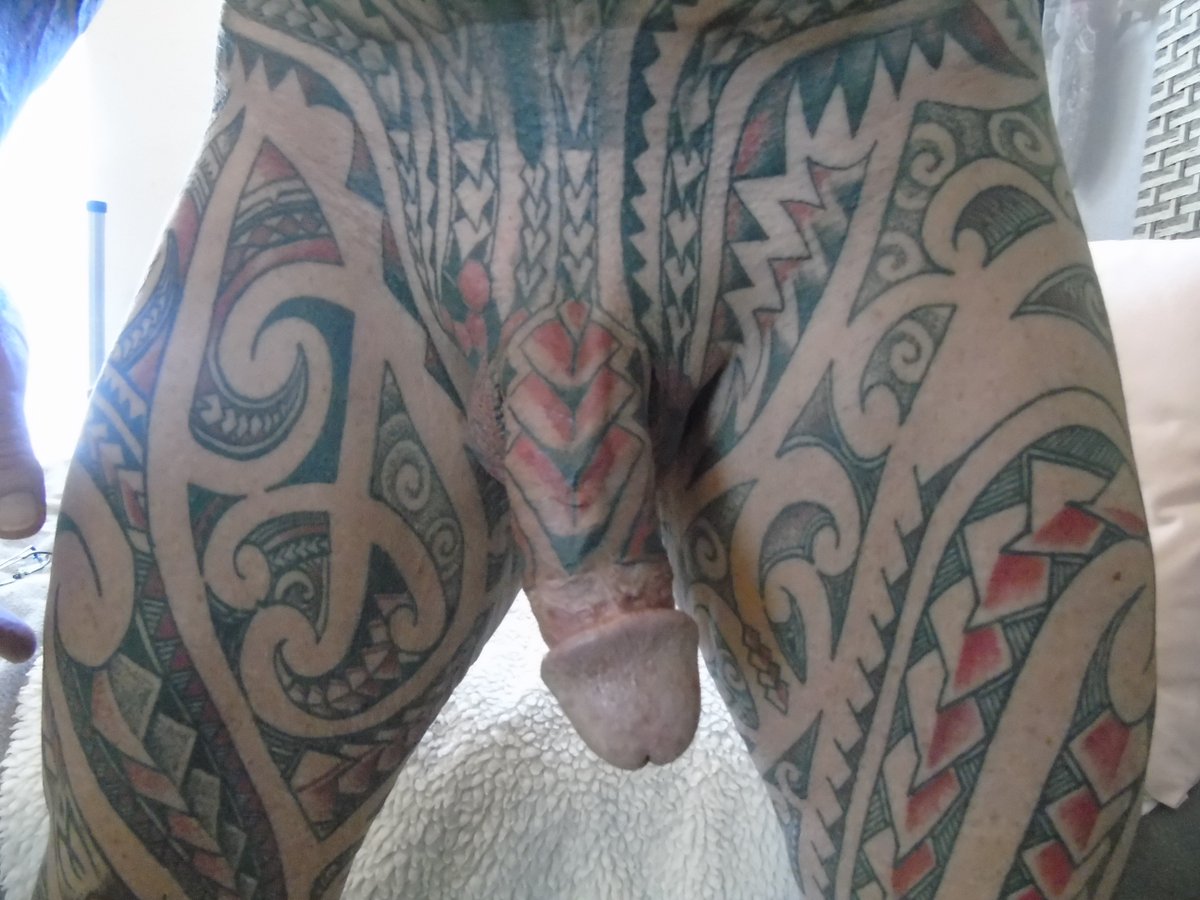 Raysat24Body's tweet photo. BEEACH BODY GYM Cabo Roig Orihuela Costa Alicante Spain.#Age65 #Penis #PenisTattoo #TattooedPenis #Tattooedmodels #Model #celebstakinghgh #RayHoughtonbodybuilder #BeachBodyGym #Ink #inked #BODYBUILDER #Facetattoos #muscle #Body #Building #gym https://t.co/prVUXEEoLW