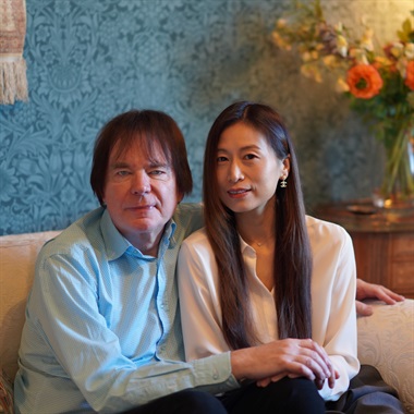 Concert Diary UK (@concertdiary) on Twitter photo Bach Revealed with <a href="/JLloydWebber/">Julian Lloyd Webber</a> & Jiaxin Lloyd Webber
Discover the fascinating story behind the composition of Bach’s iconic Cello Suites! Also ft. Malcolm Arnold's Cello Fantasy
📍 King's Lynn Arts Centre #Kingslynn
📅Tuesday 18th July
🕔7.30pm
concert-diary.com/concert/178998… Bach Revealed with <a href="/JLloydWebber/">Julian Lloyd Webber</a> & Jiaxin Lloyd Webber
Discover the fascinating story behind the composition of Bach’s iconic Cello Suites! Also ft. Malcolm Arnold's Cello Fantasy
📍 King's Lynn Arts Centre #Kingslynn
📅Tuesday 18th July
🕔7.30pm
concert-diary.com/concert/178998…