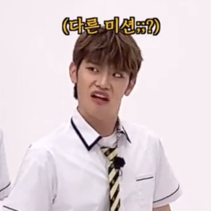 jiwoongiez's tweet photo. MANS GOT A CRAZY SIDE EYE… https://t.co/O8jMwplSxr