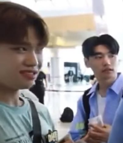 jiwoongiez's tweet photo. MANS GOT A CRAZY SIDE EYE… https://t.co/O8jMwplSxr