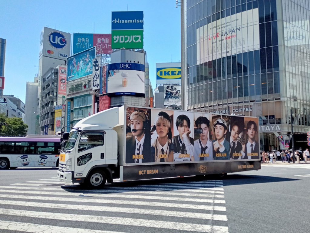 NCT_OFFICIAL_JP's tweet photo. NCT DREAM The 3rd Album 【ISTJ】

東京&amp;大阪で7/23(日)迄走行中🚚

💿https://t.co/dliIY9aeop

※車道に入っての撮影、運転中の撮影等は危険ですので、絶対にやめてください。
※マナー違反が散見された場合、やむを得ず走行を中止する場合がございます。

#NCTDREAM #ISTJ #NCTDREAM_ISTJ https://t.co/cYJKD0KoGr