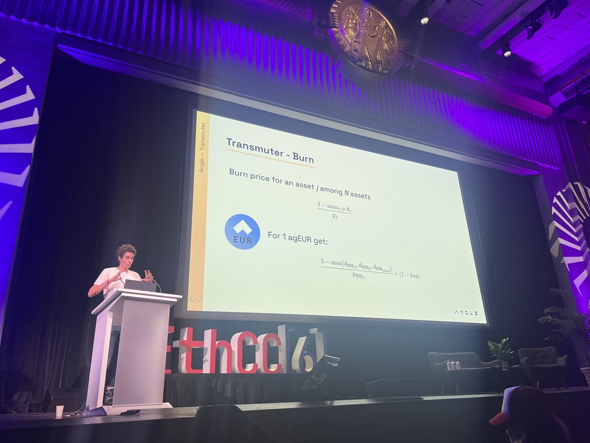 Raphaël Bloch 🐳 tweet media