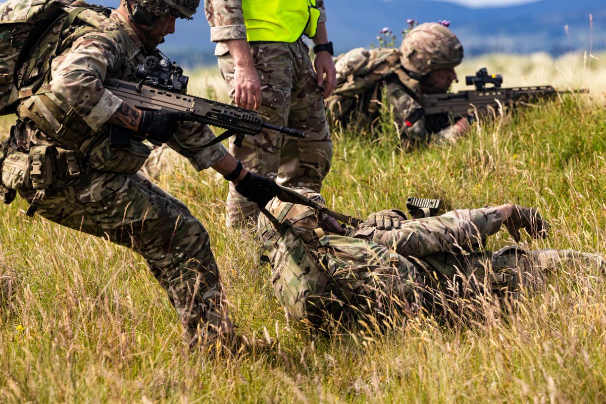 #MondayMotivation Just some of the vital skills we employ to protect the @RoyalAirForce and operate around the 🌏 Like the sound of this, follow the link to find out more 👉🏻 tdy.lol/SNvIE