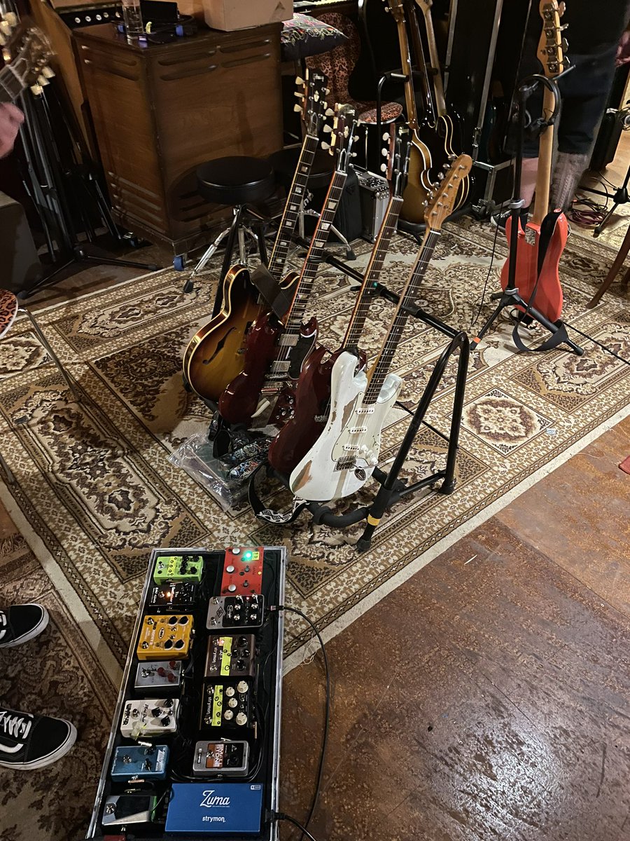 Voltage_Rocks's tweet image. So… the recordings have officially started! #album5