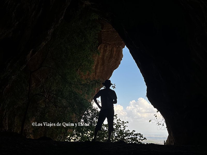 🆕 ¡Nuevo post! 🆕 

Vamos de excursión a Lleida, a la Cova del Tabac en Camarasa, un lugar espectacular en la Comarca de la Noguera. 
¿Te apuntas? 🎒 

▶️ bit.ly/3rsm1Ol◀️

#aralleida 
#SpainTB