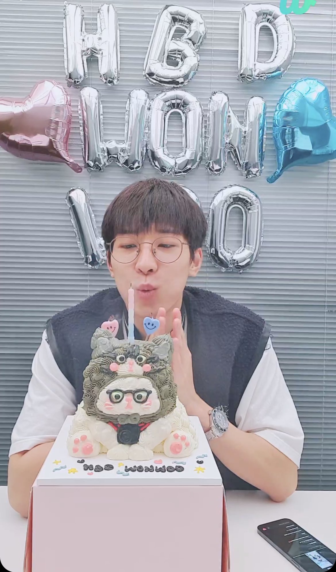 ミンハオ ラキドロ Weverse HAPPY BIRTHDAY ミンハオ ラキドロ the8 weverse HAPPYBURSTDAY - メルカリ