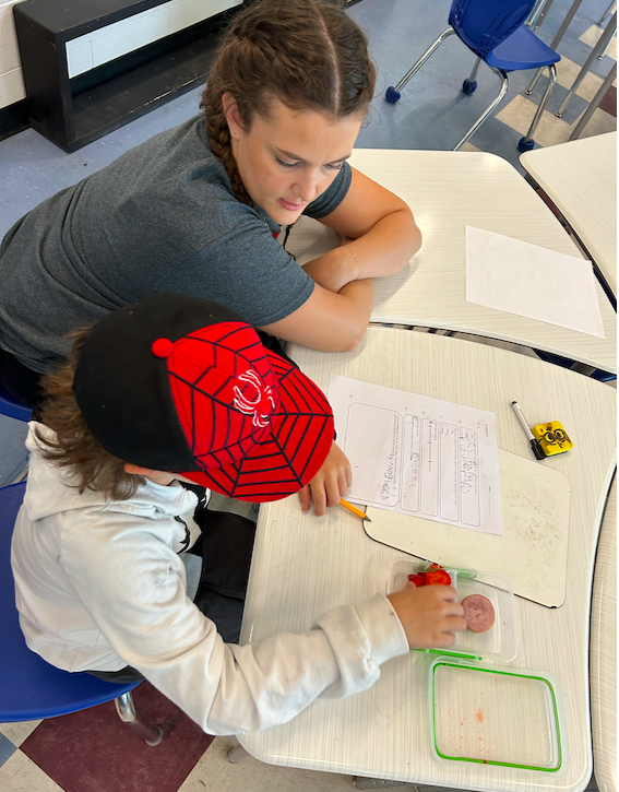 rdsbcodesummer1's tweet photo. There are so many great things happening in Mr. McQuarrie's class. https://t.co/ypz4lJtgr5