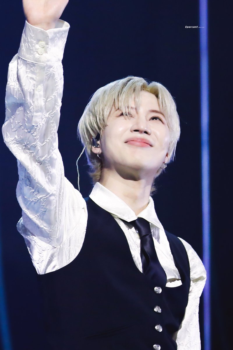 Eper7ent's tweet photo. 230718 HAPPY TAEMINDAY 🎉

태민아 생일 축하해!
세상에서 제일 행복한 날이 되길 바라 ♡

#샤이니 #SHINee 
#태민 #TAEMIN #テミン
#태민이_생일축하_멈추지못했다지
#HAPPYTAEMINDAY https://t.co/iroE16sdKr