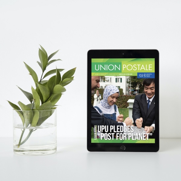 UPU_UN's tweet photo. 📣The fresh edition of the UPU’s flagship magazine #UnionPostale has arrived!
In this issue, we pay tribute to the UPU’s efforts to drive momentum on #ClimateAction via the postal sector✅
📖Happy reading👉https://t.co/N9WeFw1vQJ
More language versions are coming soon! https://t.co/WDnOdBg1Xy
