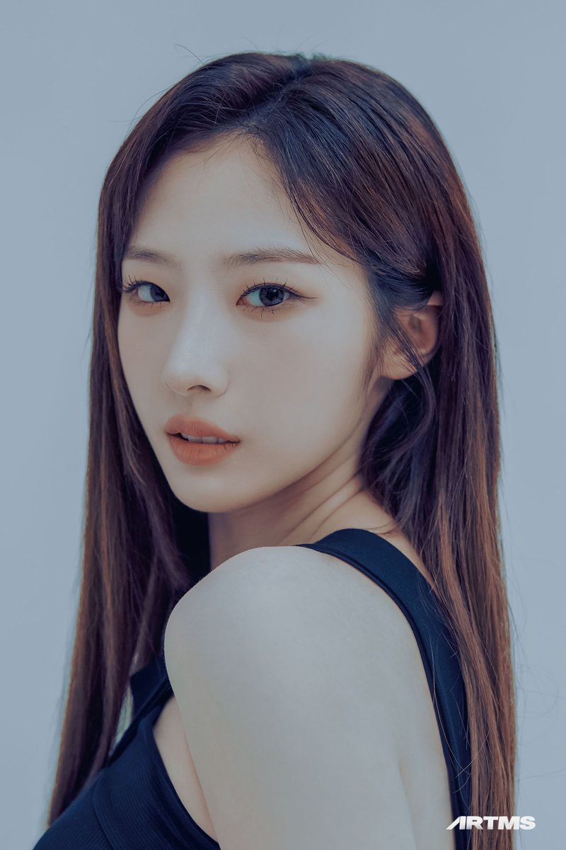 Verified Beauty :
HaSeul
ARTMS

#HaSeul
