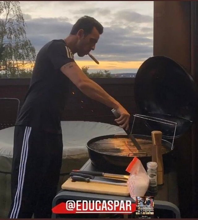 bkandler's tweet photo. @ChefReactions @Arsenal https://t.co/UidrckDq3n