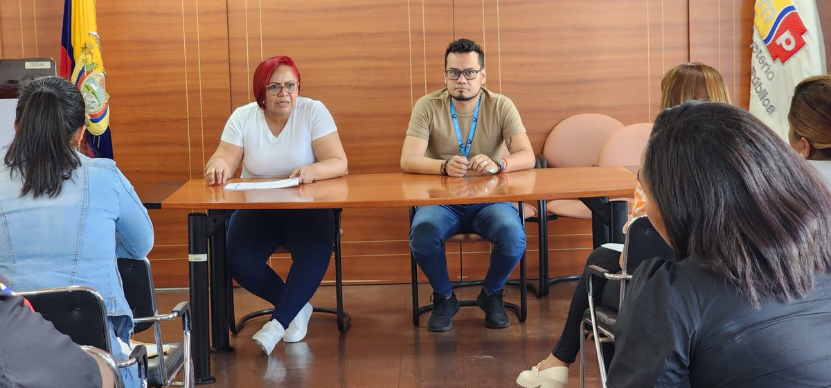 SaludImbabura's tweet photo. La Coordinación Zonal 1 de @Salud_Ec realizó Taller de Fortalecimiento, socialización, nudos críticos y estrategias correctivas a los responsables de Talento Humano de las provincias de Imbabura, Esmeraldas, Carchi y Sucumbíos. https://t.co/LJvYkVeTel