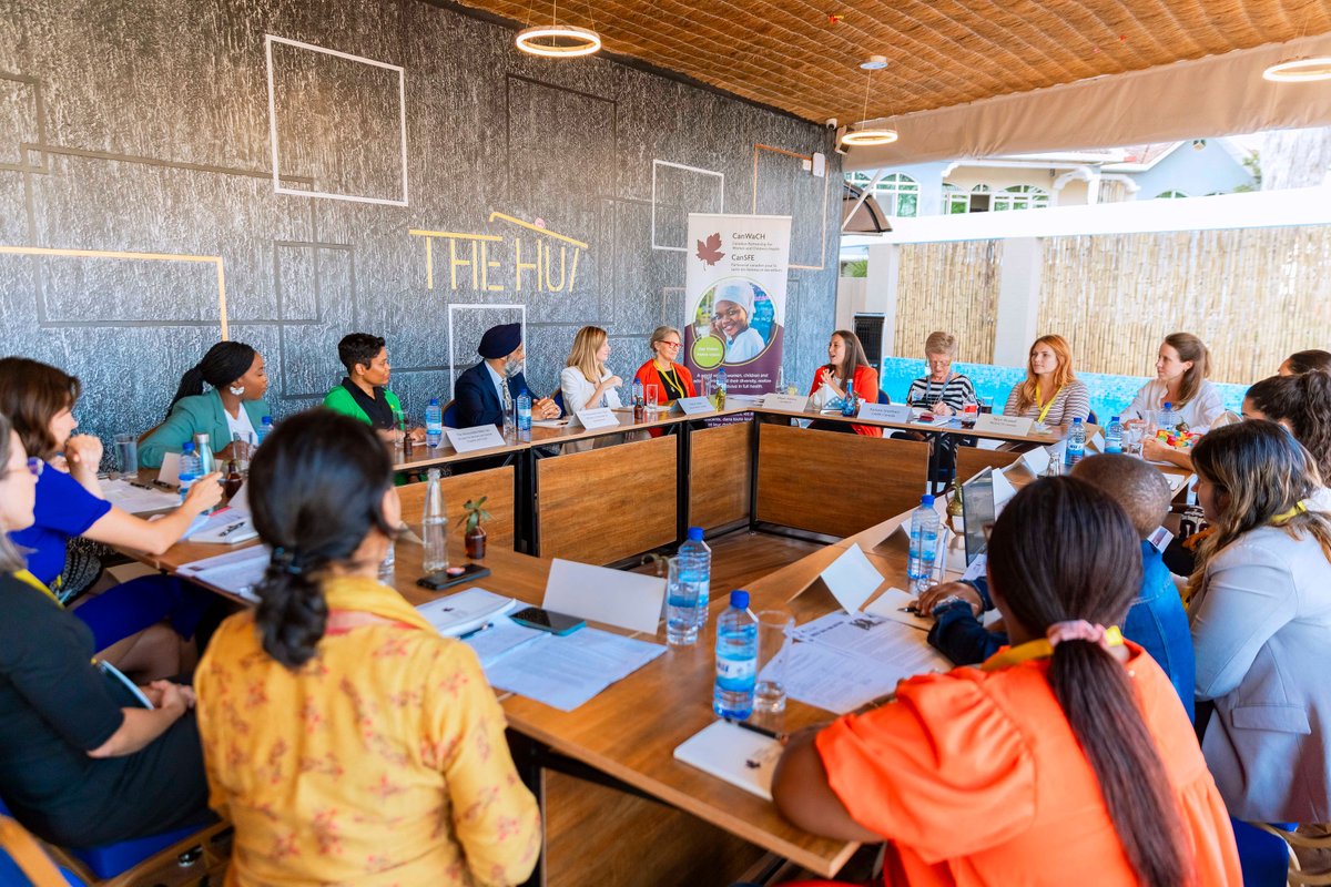 CanWaCH's tweet photo. The discussion considered how we collectively build on Canada’s commitment at #WD2019 and the importance of working in solidarity with women and girls around the world, in all their diversity, to advance health and rights for all. 🌍 https://t.co/MuTJZwjyEU