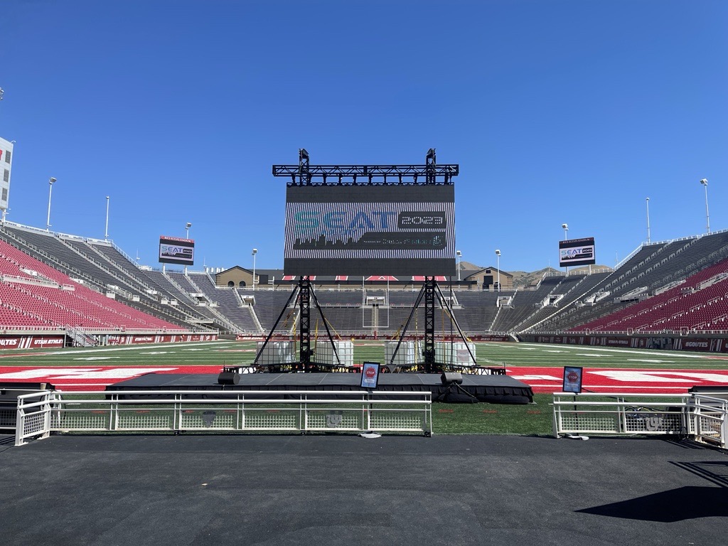 Great to see you at @SEATconference! Congrats to the team for the return of this sports & entertainment-focused industry show. It was an insightful weekend in #SaltLakeCity. #Differentbydesign #Smartstadiums #innovation #sportsandentertainment #fanexperience #wirelesstechnology