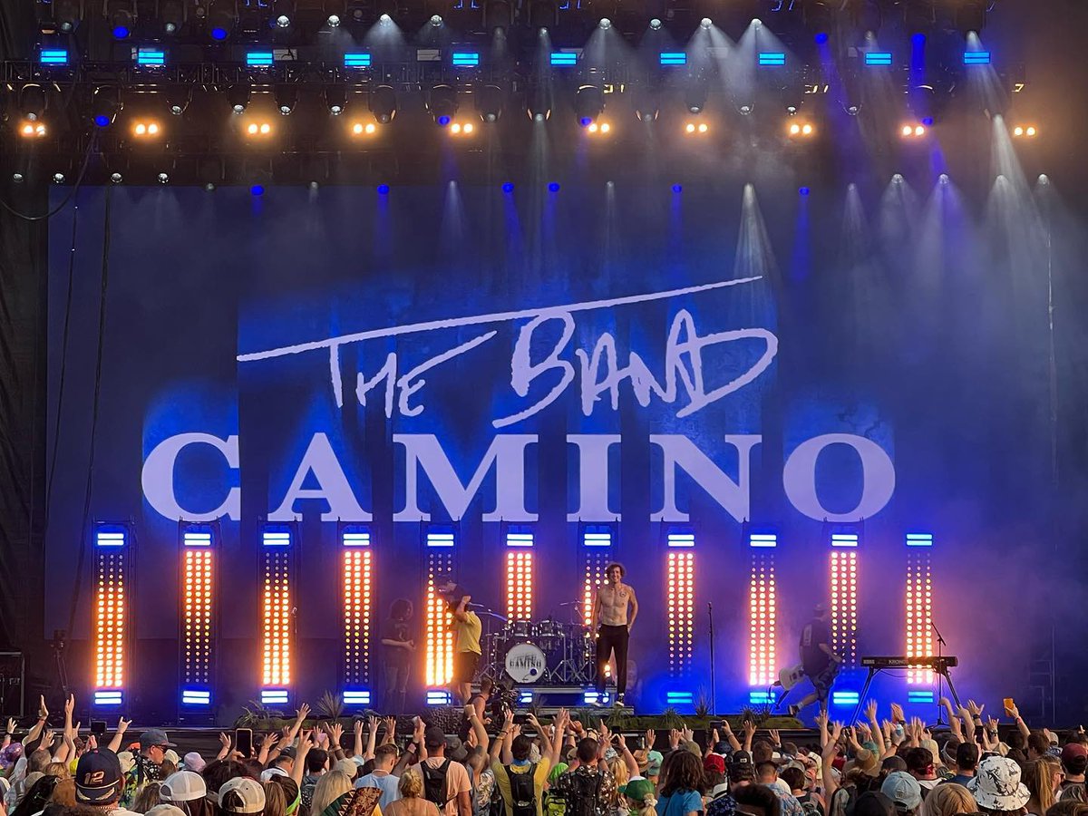 ChauvetPro's tweet photo. Tyler Shapard & Dayne deHaven Go Bold At Bonnaroo For CAMINO With @ChauvetPro Read the Story! 👉https://t.co/1eUvCsD5GM
#ChauvetProfessional #bonnaroo #bonnaroo2023
.
#ip65 #outdoorconcert #concertlighting #stagelightingproduction #lightingdesign #festivallighting #throwinglight https://t.co/XV4qkeccGh
