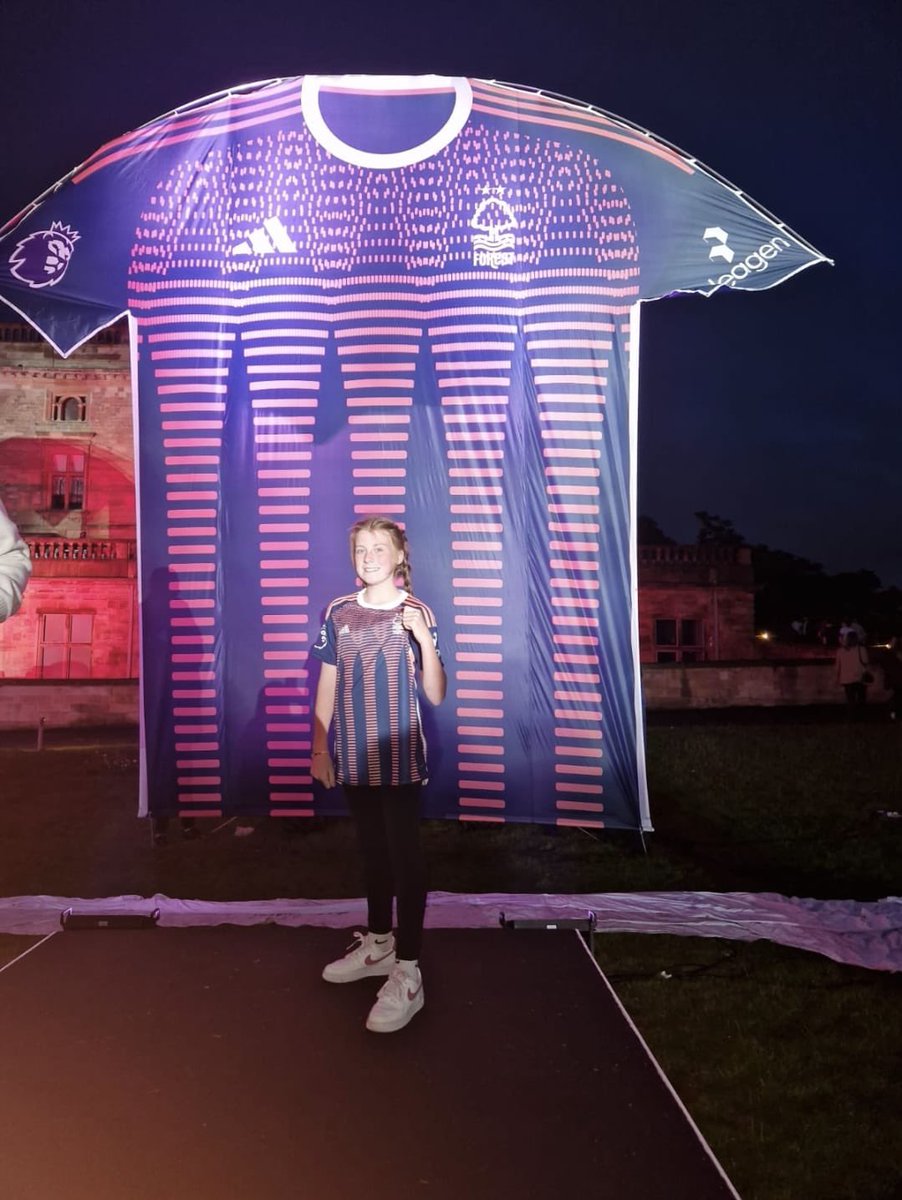 Gedling Southbank FC Girls & Ladies ⚽️🔴⚪ tweet media