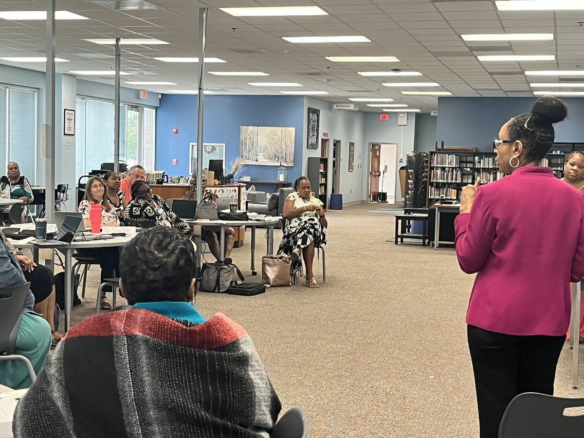 Tara Geiser tweet media