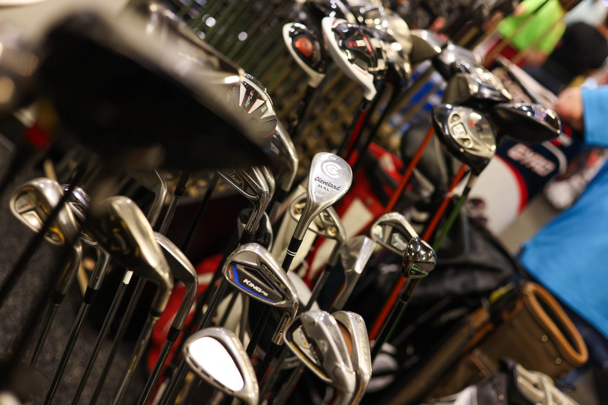 TopekaSports's tweet image. Need Equipment? ⚾️
Whether you're joining a new team, trying a new hobby, or continuing your favorite sport, Play it Again Sports has you covered!

Clearing Out Old Gear? 🔁
If you've outgrown your equipment or want to make room for something new, don't let it gather dust!