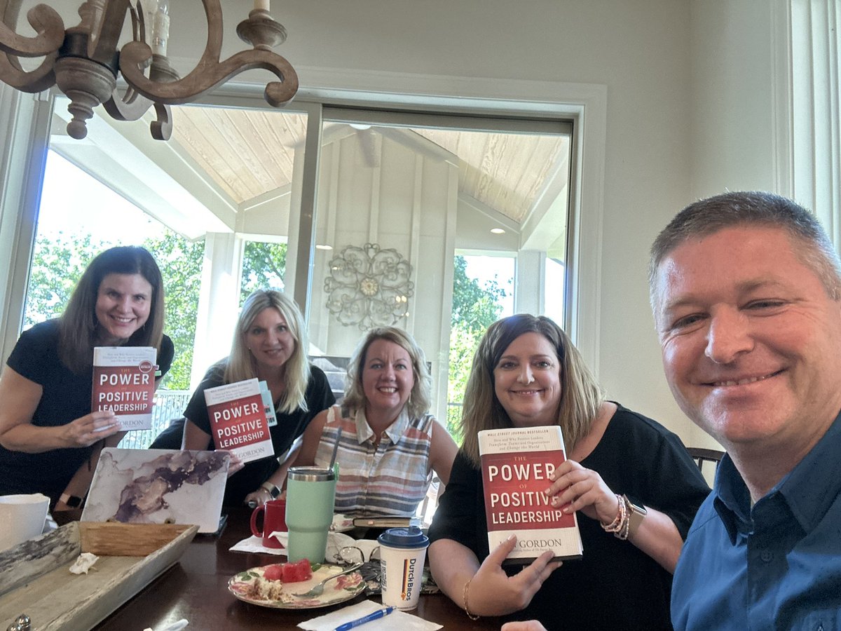 What an inspiring way to start the 23-24 school year with a book study with this amazing group! 😍💙💛🐴