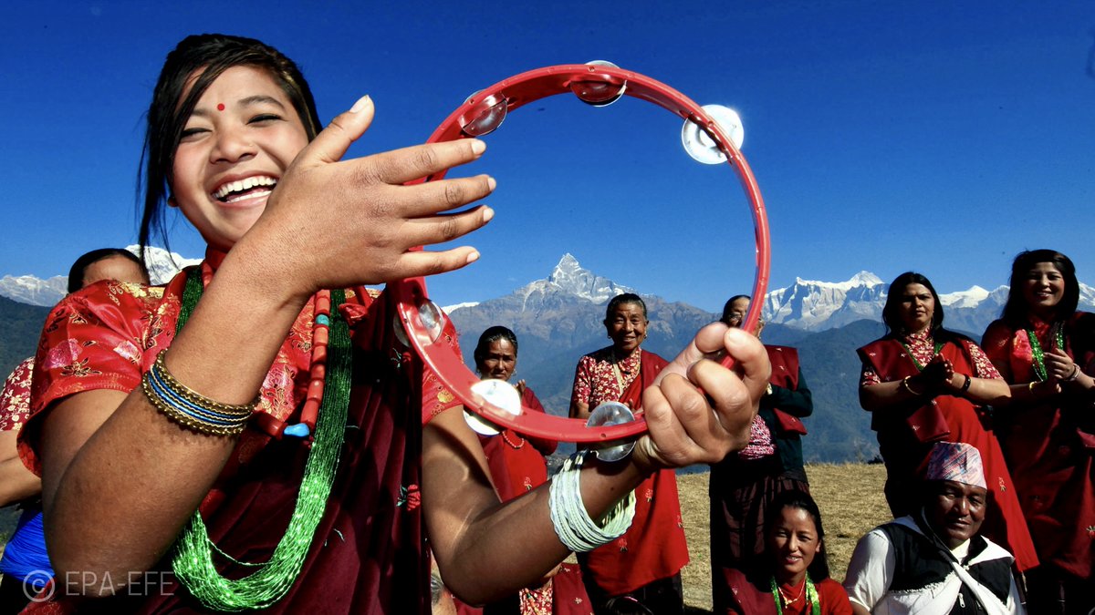 volker_turk's tweet photo. Indigenous Peoples are among first &amp; worst affected by #ClimateCrisis

And yet with tremendous resilience drawn from generations of wisdom, they survive &amp; thrive

It’s time they lead the way as indispensable partners to resolve our #TriplePlanetary crisis &amp; its human rights harms https://t.co/rTv3Ft2Not