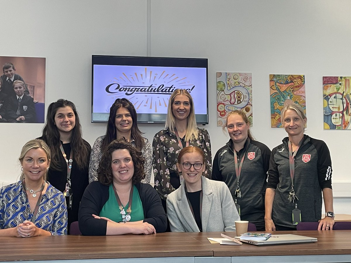 Celebrating our Year 1 ECTs and their amazing mentors after a hugely successful year. Blessed to have worked with you all! ❤️ And shout out to the legend that is <a href="/MissEdwardsHist/">Miss Edwards</a> for her support this year! 🫶🏻 <a href="/MissMichaelRE/">Miss Michael ✨🌼</a> <a href="/Mrs_TMM/">Mrs Martiniere</a> <a href="/MrsSDavies85/">Mrs Davies</a> <a href="/misshorniman/">Jen Horniman</a> <a href="/PE_NewmanRC/">PE@Newman</a>