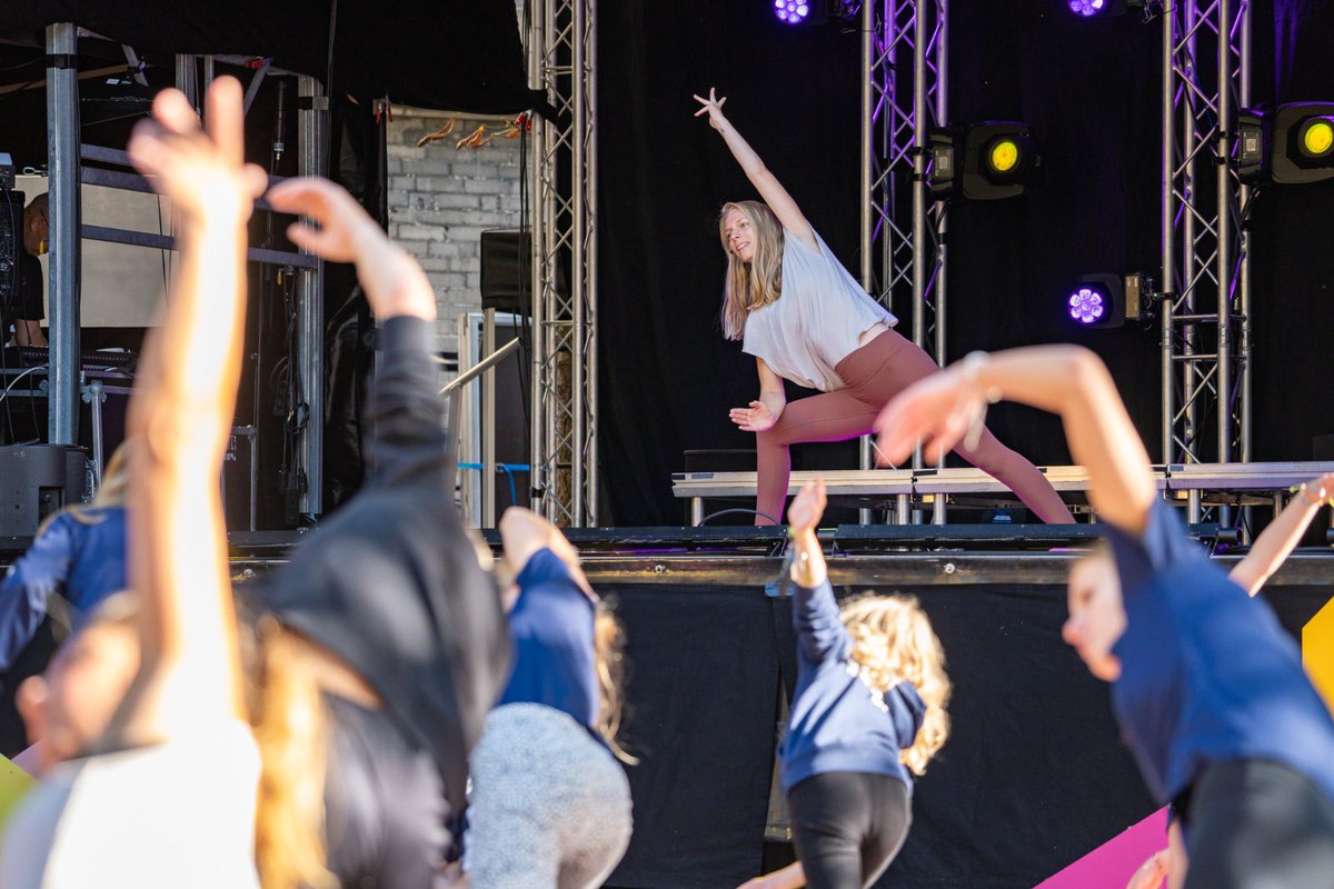 Yoga in Concert: Colors of Coldplay

Is de Arena jou iets te ver? Kom dan ontspannen op ons festival. A Sky Full of Stars, Clocks en Fix You: laat je betoveren door de klanken van een harp, stem en gitaar ✨

📸 André van der Meulen