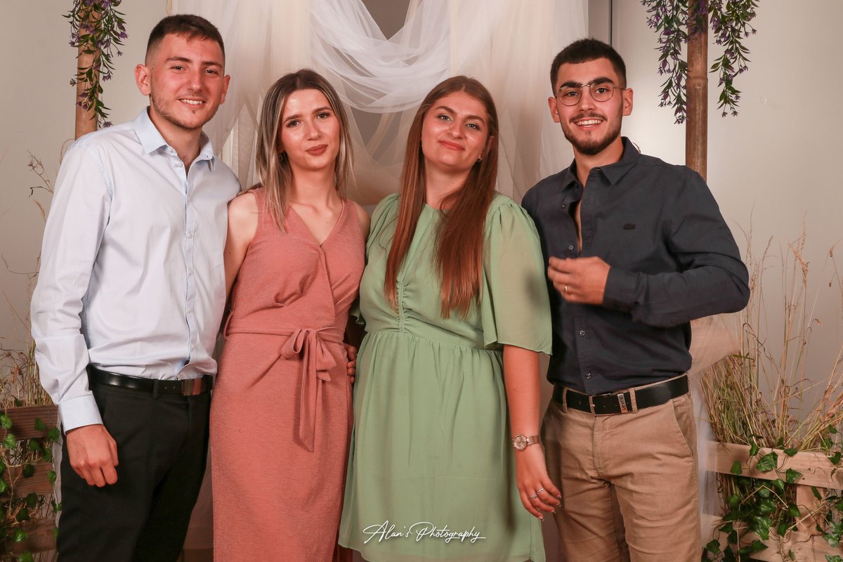 💫 Galas étudiants de fin d'année sur les campus de Charleville-Mézières et Metz !

📲 Nous sommes ravis de vous présenter un retour en images de ces événements. 

<a href="/scbs_edu/">SCBS</a> - Pigier Metz - École Supérieure de Tourisme Troyes-Metz