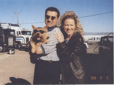 Blessing the tl with this pic of Catherine O'Hara, Eugene Levy and Winky (Brillo!) behind the scenes of Best in Show (2000) https://t.co/gNoUEL1reI