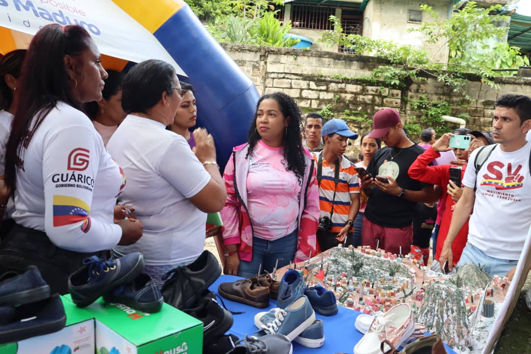 Unid@s con determinación, llevamos esperanza, alegria y soluciones a cada rincón de nuestra amada patria. 

Nos sentimos felices de haber compartido con el pueblo Guariqueño ¡Sigamos abrazando y protegiendo a nuestra gente!✨