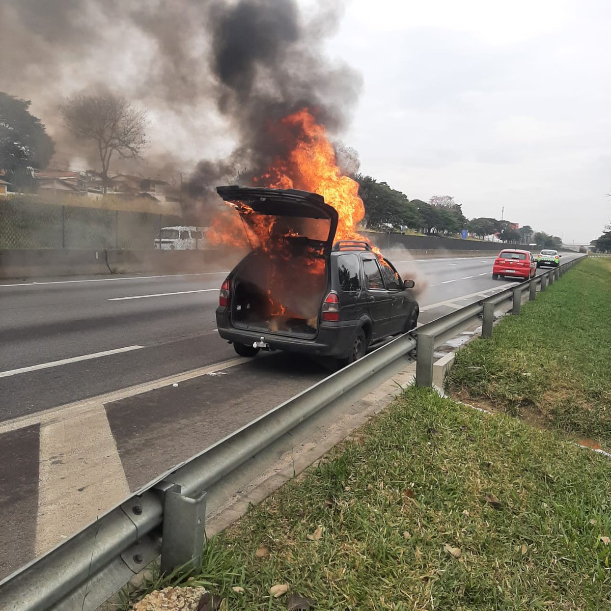 Hey MultiversX community members! Let's support Josy, a resilient Brazilian entrepreneur. She's facing challenges after a car fire. Join us in #RebuildingHope for her fresh start. Every contribution counts! #MultiversX 
vital-dapp.com/project/153669…