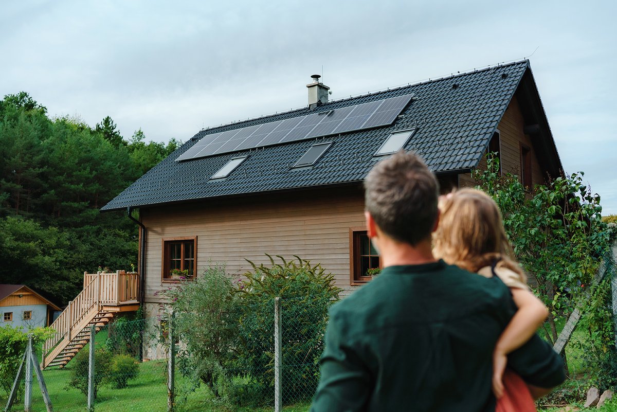 As interest in customer-owned generation increases, we urge OPPD customers to do their research before investing in rooftop solar. Learn more 👉 ow.ly/fOnQ50PeaP0