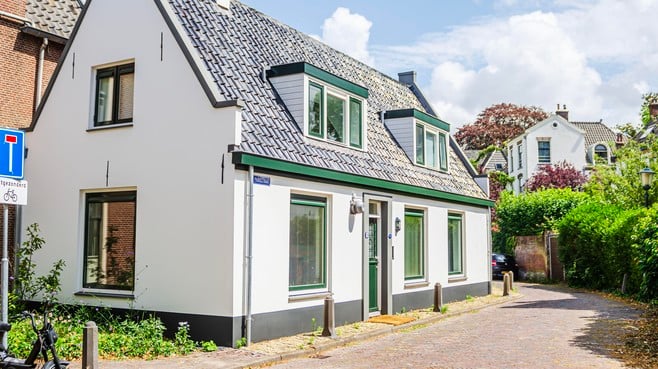 nhdagblad's tweet photo. Zaken doen met je vriend Arthur Dontje, voor de rechter gesleept door zijn zoons. Staat Alkmaarder Peter Koch straks op straat? https://t.co/IMMkUMWjng https://t.co/jsoVKGqWzi