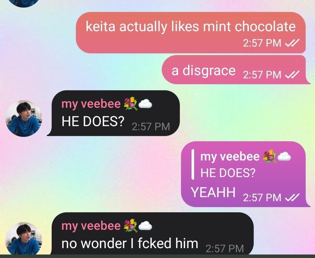 playnetzooc's tweet photo. keitas a disgrace for liking mintchoc!! also.. vee is unhinged! https://t.co/g6J1c2pih6
