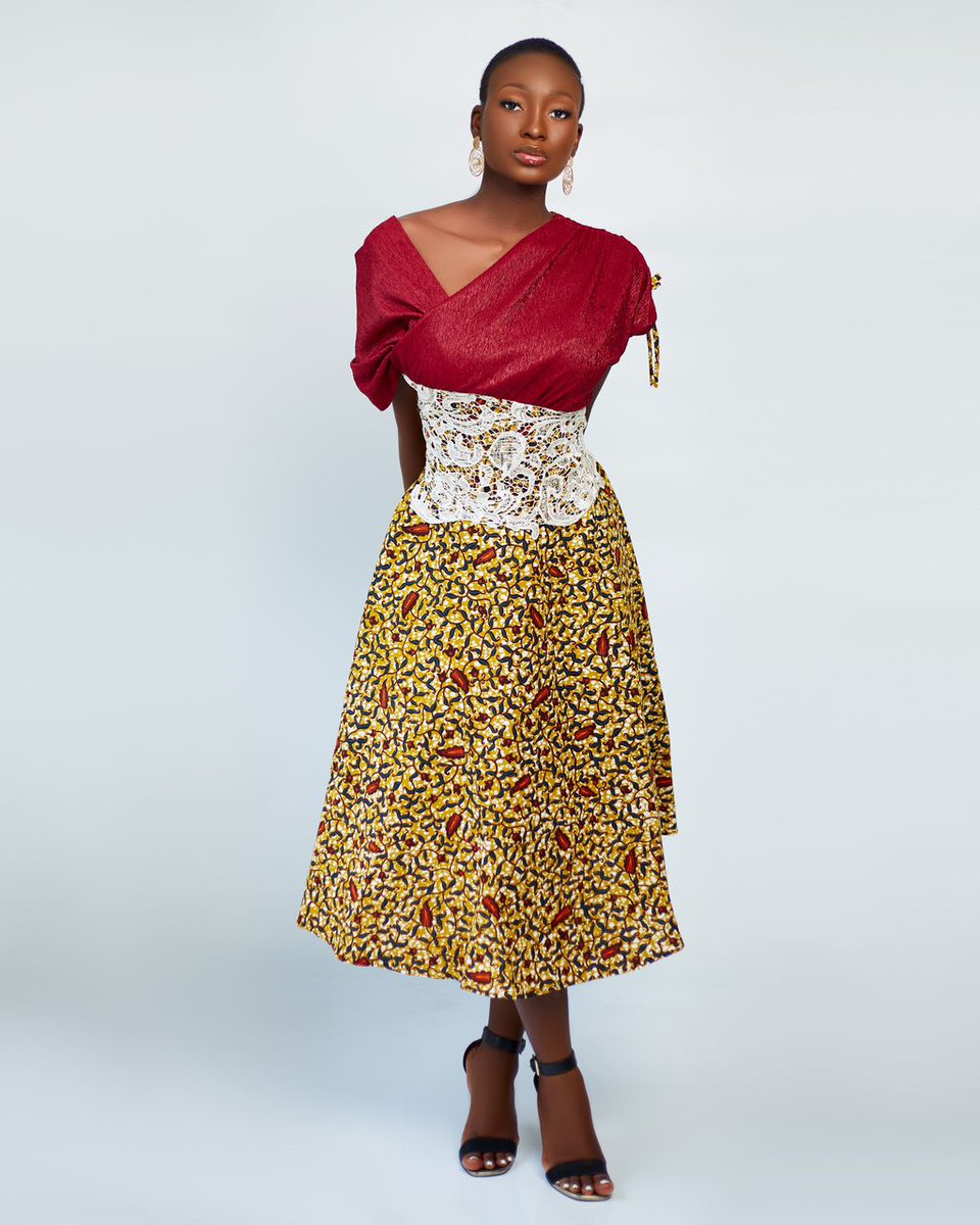 rinadepont's tweet photo. Make a statement with this stylish ensemble, accentuated by stunning midsection lace.
ποΈ #RinaDepont #AfricanFashion #WaxPrint #MadeInGhana #BlackGirlMagic #BuyBlack #BlackOwnedBusiness #EthnicFashion #CulturalFashion #AnkaraFashion #AfrocentricFashion #AfricanInspired #Melanin https://t.co/A09P0GFXQ4