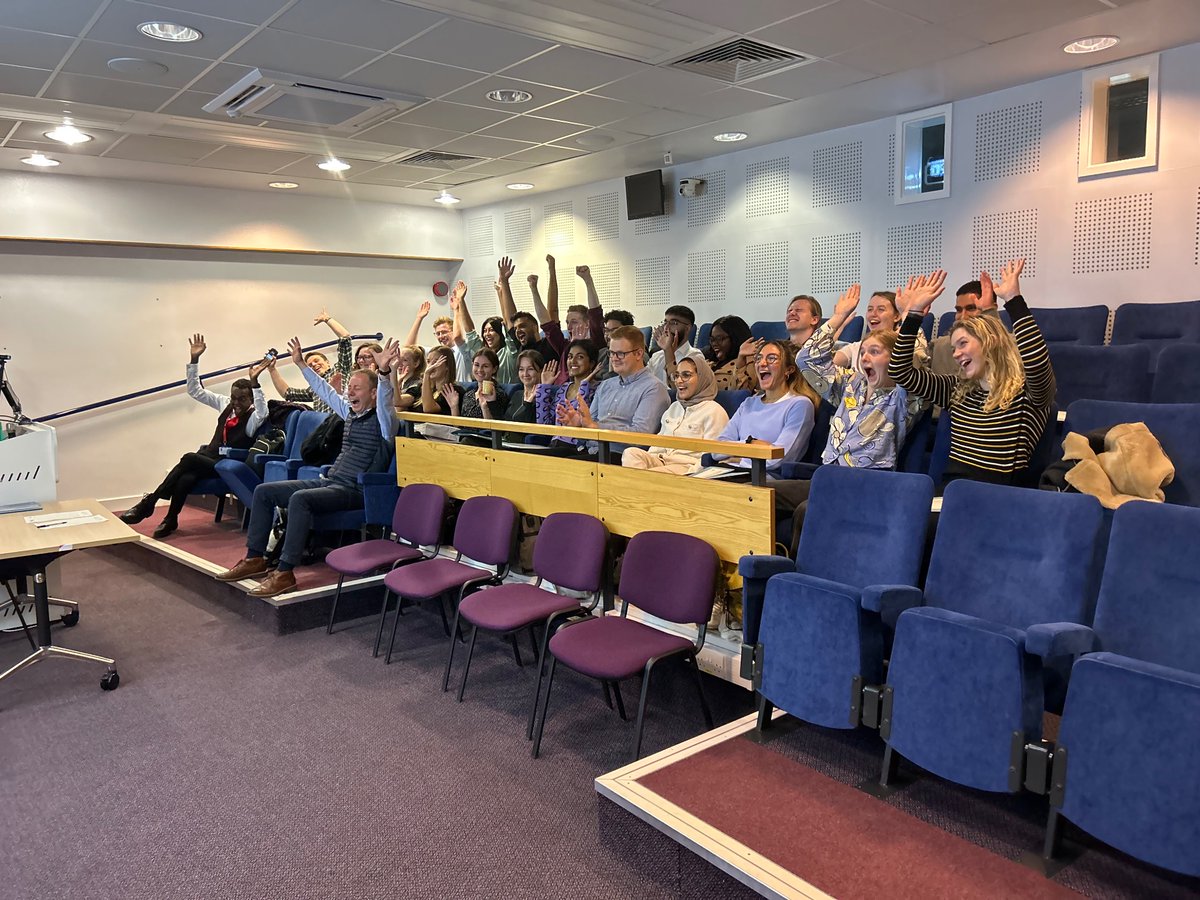 UhmbtEdCentre's tweet photo. Day 1 of Shadowing complete at RLI ✅
Thank you @aaroncumminsNHS @drdj & Colin Cutting for making the time to support the Foundation Programme, along with everyone who helped out today!
#supportingdoctors #supportingpatientcare #greatplacetowork #greatplacetobecaredfor https://t.co/NWzmAUNBlq