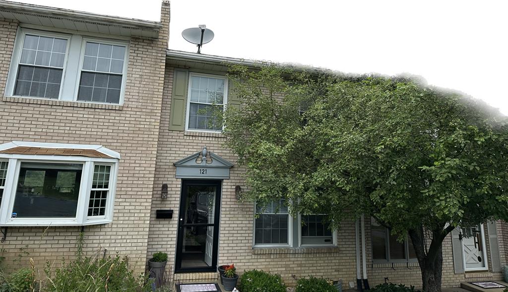 See a virtual tour of our listing on 121 Eagle Ave #Wheeling #WV  #realestate tour.corelistingmachine.com/home/F97G97