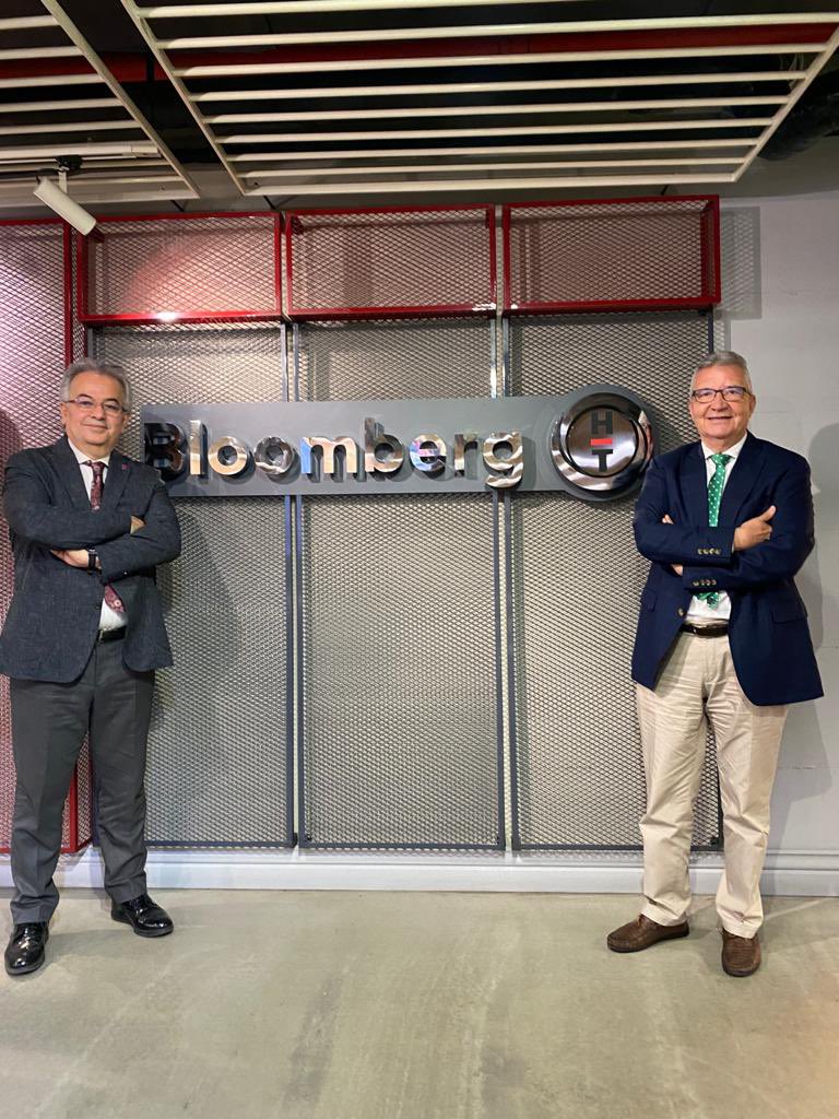 Genel Müdür Yardımcımız <a href="/adilkurt9/">Adil Kurt</a> bu akşam 19.20’de <a href="/Bloomberg/">Bloomberg</a> HT’de yayınlanan ‘@saitgursoy ile Başarıya Doğru’ programına konuk olarak üniversite tercihleri ve LGS tercihlerine yönelik değerlendirmelerde bulunacak <a href="/UgurOkullari/">Uğur Okulları</a> <a href="/KursUgur/">Uğur Kurs</a> <a href="/UgurKursNext/">Uğur Kurs Next</a>