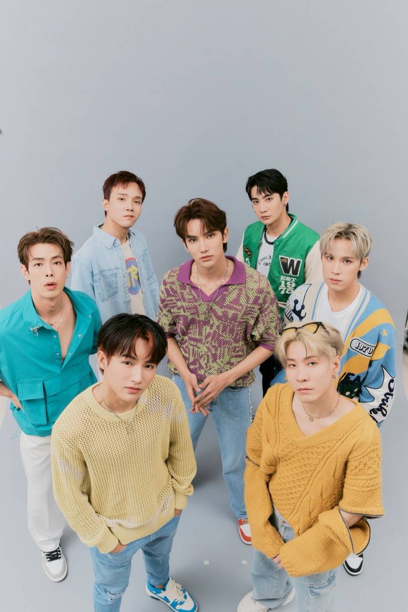 entknews's tweet photo. ปังตั้งแต่ยังไม่เดบิวต์  7 หนุ่ม “Hashtax” โชว์สเต็ปไฟลุกที่ฮ่องกง #hashtax #mflowentertainment #supernova =>https://t.co/JnKyrnLat6 #entknews https://t.co/pk7BMaGrOU