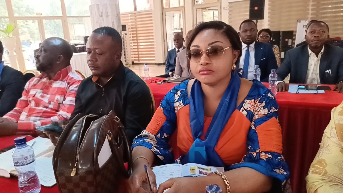 LarsenBenda's tweet photo. L'hôtel Béatrice a Servi au regroupement politique #4Ac dont Le Parti ACR cher à l'hon @EliezerNtambwe0 fait parti pour une prise de contact avec tout les potentiels candidats de différents partis membres du dit  rgpt. https://t.co/0uAgmspA6R