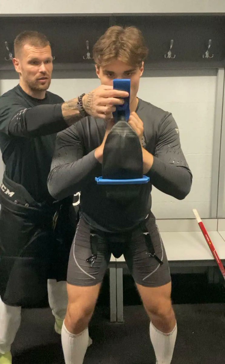 Stephen Morris 🍁 tweet media