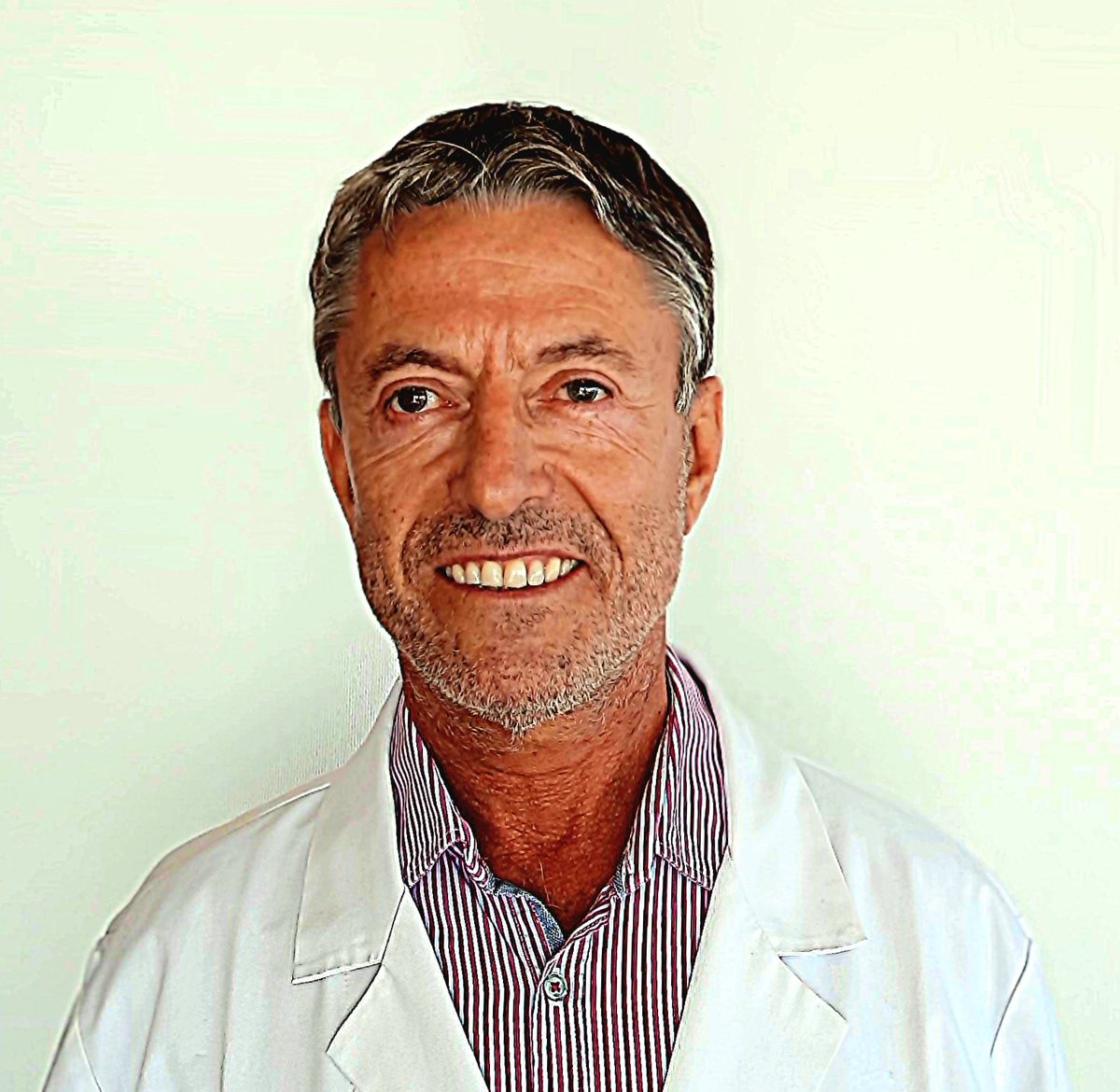 JulioVolenski's tweet photo. ¡Hola!

Les comunico que a partir de la próxima semana he aumentado la disponibilidad de horas de atención para telemedicina, en la modalidad FONASA o particular, las que se solicitan a través del link:

https://t.co/9Fc5l2dT4l

Un saludo afectuoso,
Dr. Julio Tomás Volenski https://t.co/clRV26bDI0
