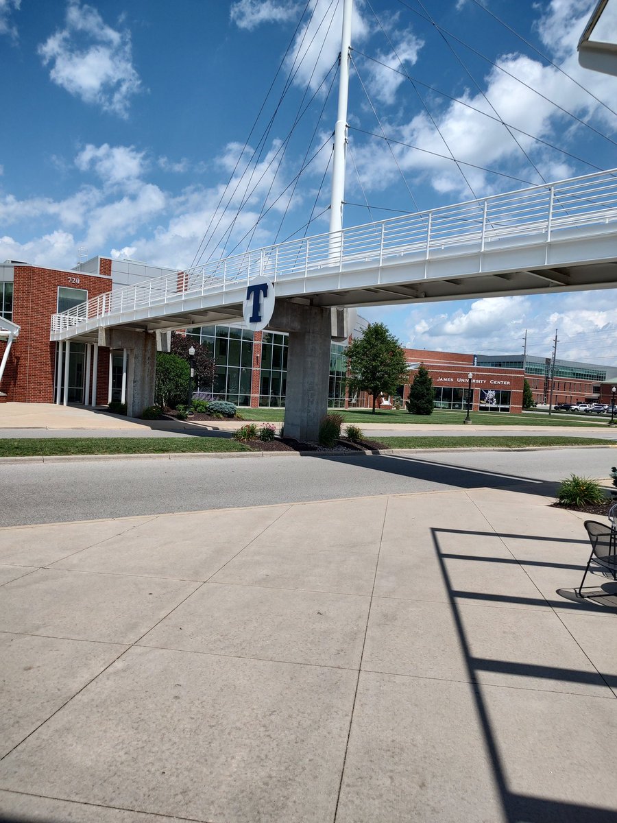 DivontaeMcCorm1's tweet photo. Count down near 23days till I start at Trine @TrineThunderFB https://t.co/tdWuZy1sMK