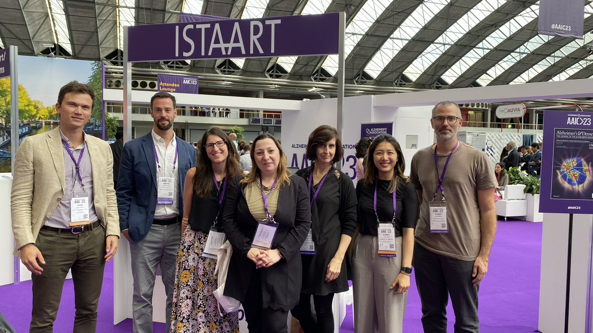 Fun Vascular PIA working group lunch at #AAIC2023 
<a href="/FossatiSLab/">Silvia Fossati</a> @OBracko <a href="/lsveikata/">Lukas Sveikata, MD</a> <a href="/_audreylow/">Audrey Low</a> <a href="/ScholtzovaLab/">ScholtzovaLab</a>