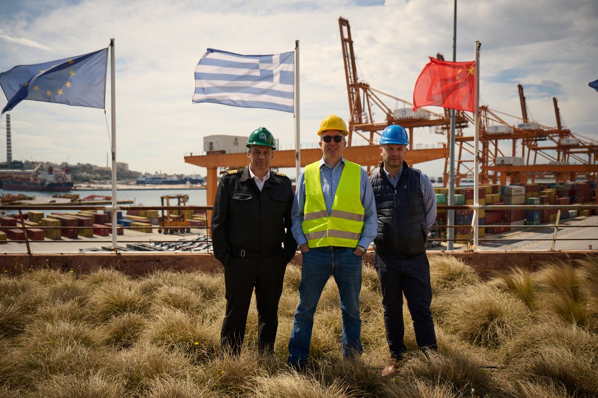 HELMEPA's tweet photo. #Safety_at_sea is #HELMEPA’s top priority #Together we can make our waters among the safest | Read the @LR_Foundation Impact Review 👉https://t.co/SNISPWsl4Z on our joint work between 2019-2022 #StaySafeatSea #ProtectHumanLife #NurtureSafetySpirit #Safety #CrewWellness https://t.co/ZL3tIop8g2