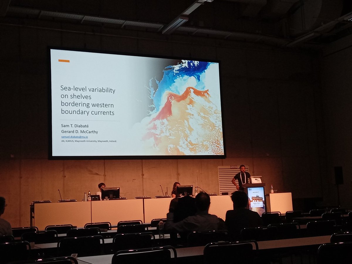 Gerard McCarthy (@ger_the_sea) on Twitter photo Great talk by <a href="/DiabateSamuel/">Sam Tiéfolo Diabaté</a> on western boundary reconstruction using sea level today at #iugg Great talk by <a href="/DiabateSamuel/">Sam Tiéfolo Diabaté</a> on western boundary reconstruction using sea level today at #iugg